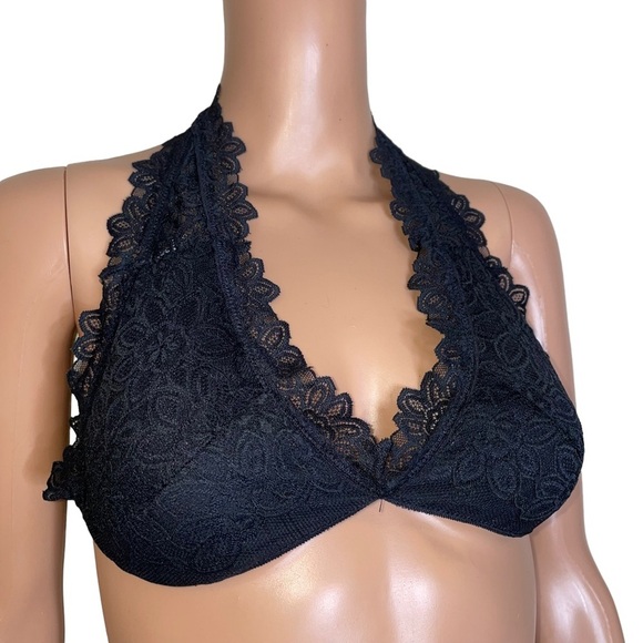 💋Bundle 4 items for $20. Add items💋 to a bundle - Picture 1 of 5